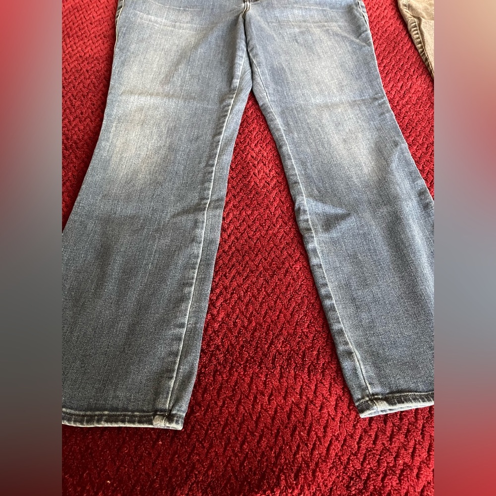 👖2 for 1 Bundle!- NYDJ jeans- 14P - Picture 13 of 15